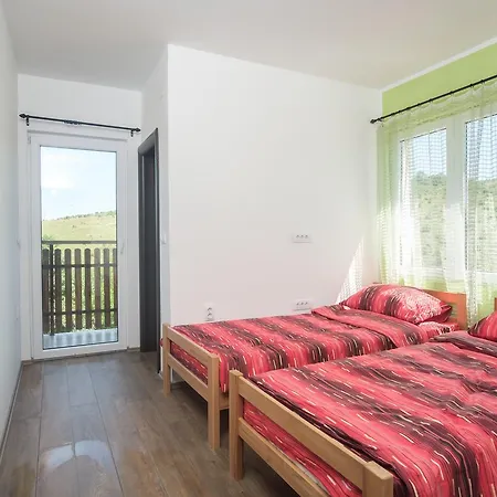 Guest house Uvac 3*