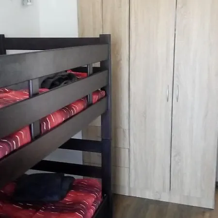 Uvac Guest house 3*
